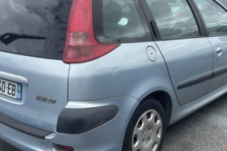 Arret de porte avant gauche PEUGEOT 206