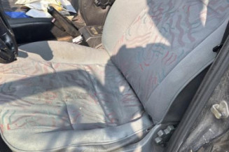 Poignee interieur arriere gauche PEUGEOT 306