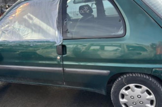 Anti brouillard droit (feux) PEUGEOT 106