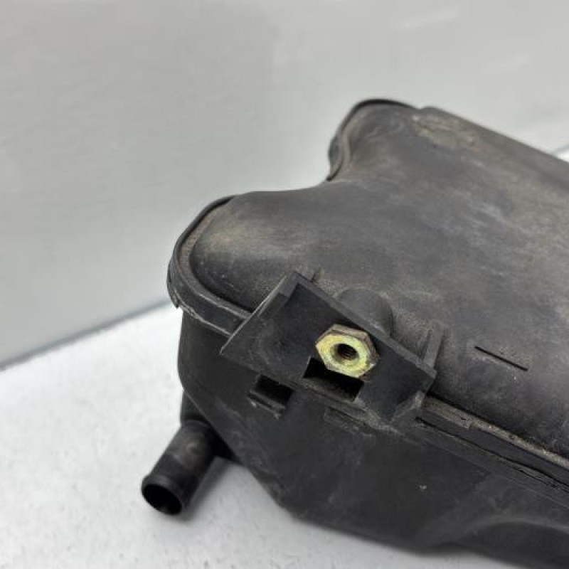 Vase d'expansion PEUGEOT 106 Photo n°4