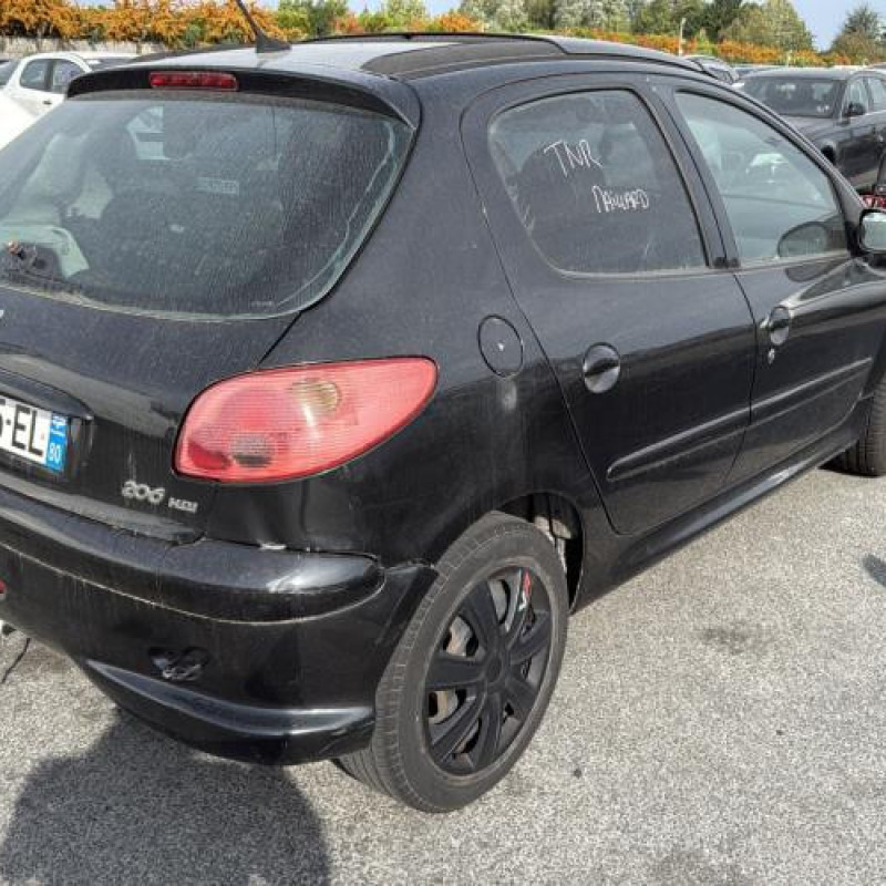 Vitre avant droit PEUGEOT 206 Photo n°7