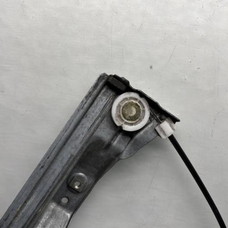 Leve vitre electrique avant droit RENAULT CLIO 3 Photo n°4