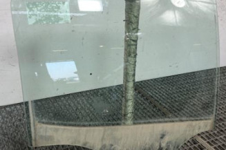 Vitre arriere droit RENAULT MEGANE 4