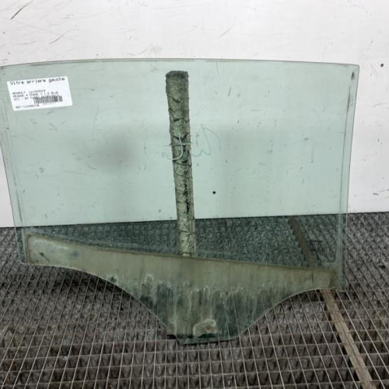 Vitre arriere gauche RENAULT MEGANE 4 Photo n°4