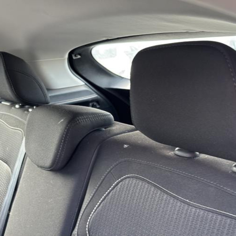 Vitre arriere gauche RENAULT MEGANE 4 Photo n°16