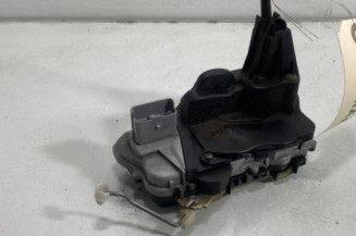 Serrure avant droit PEUGEOT 307