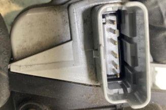 Serrure avant droit PEUGEOT 307