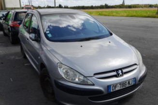 Serrure avant droit PEUGEOT 307