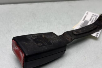 Attache ceinture avant droit VOLKSWAGEN POLO 4 Photo n°1