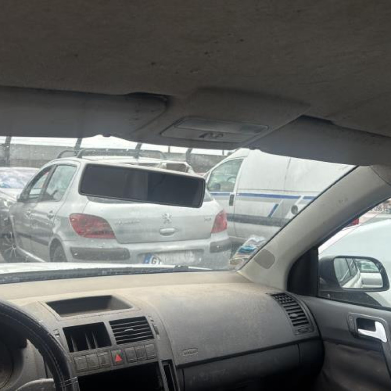 Attache ceinture avant droit VOLKSWAGEN POLO 4 Photo n°16