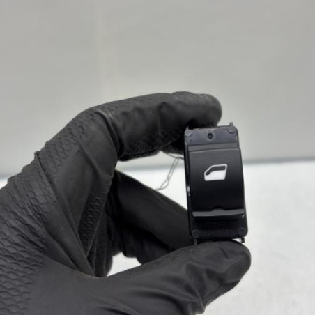 Interrupteur de leve vitre avant droit CITROEN C3 AIRCROSS Photo n°1