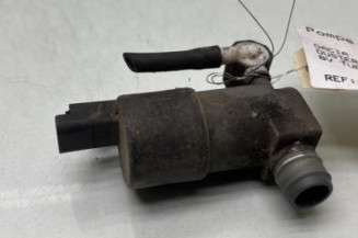 Pompe lave glace avant DACIA DUSTER 1 Photo n°1