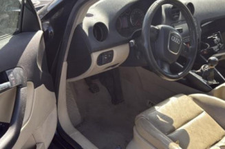 Serrure arriere droit AUDI A3 2