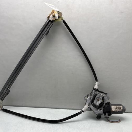 Leve vitre electrique avant droit RENAULT CLIO 2 Photo n°1