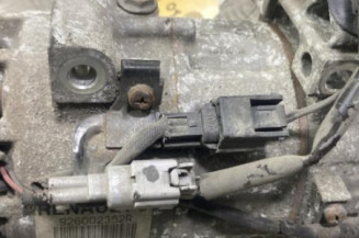 Compresseur clim RENAULT CLIO 4