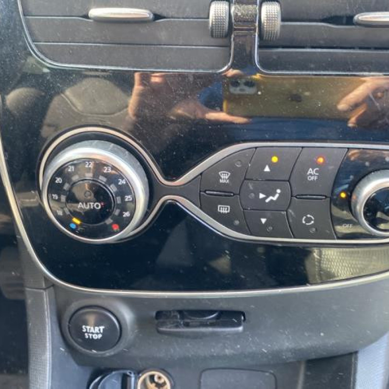 Compresseur clim RENAULT CLIO 4 Photo n°13