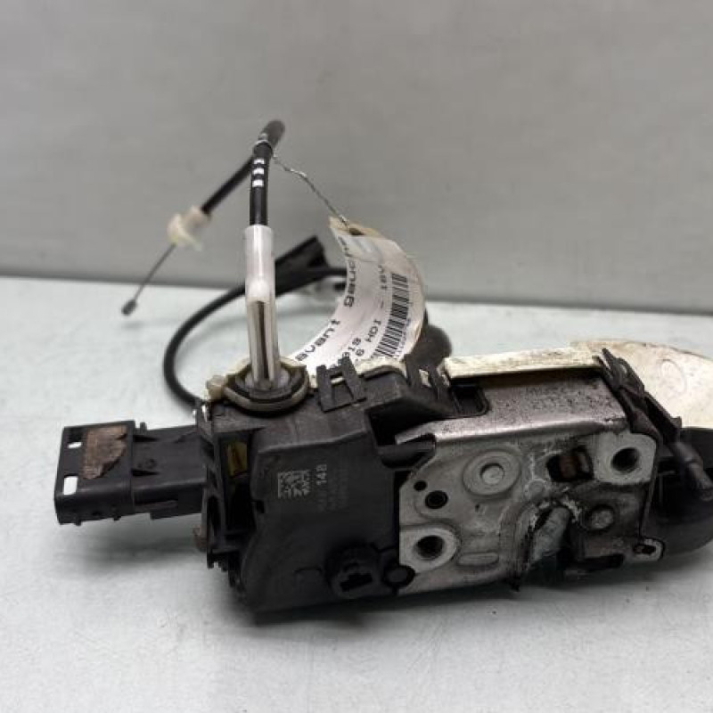 Serrure avant gauche PEUGEOT 308 1 Photo n°1