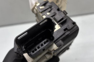 Serrure avant gauche PEUGEOT 308 1