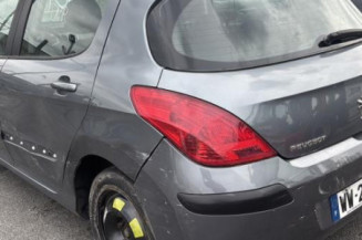 Serrure avant gauche PEUGEOT 308 1