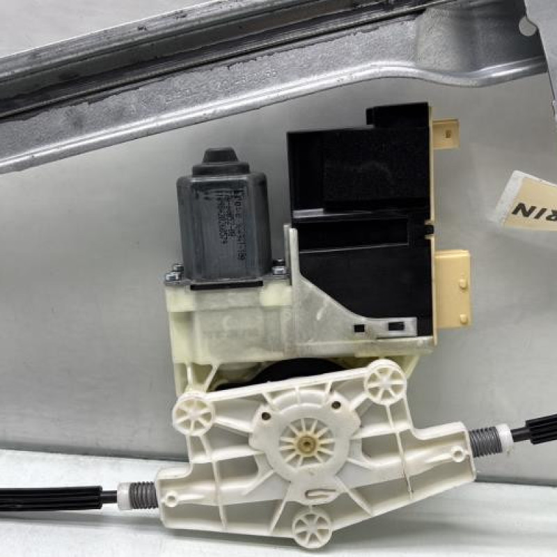 Leve vitre electrique avant gauche CITROEN C4 1 Photo n°3