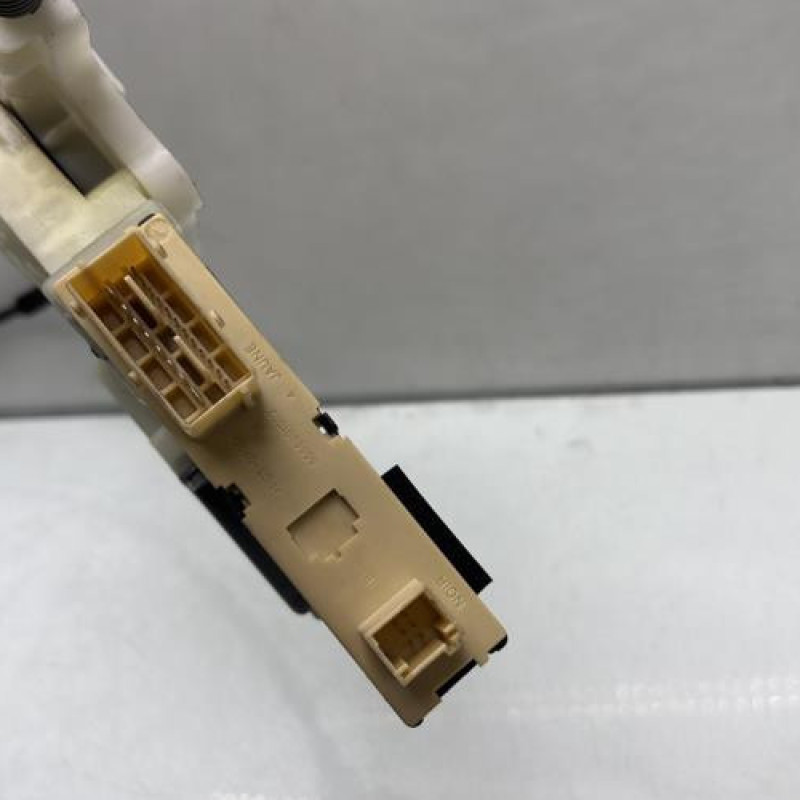 Leve vitre electrique avant gauche CITROEN C4 1 Photo n°4