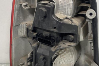 Feu arriere principal droit (feux) VOLKSWAGEN TOURAN 1