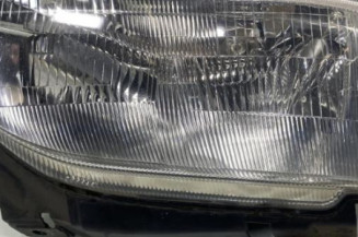 Optique avant principal droit (feux)(phare) CITROEN XSARA Photo n°1