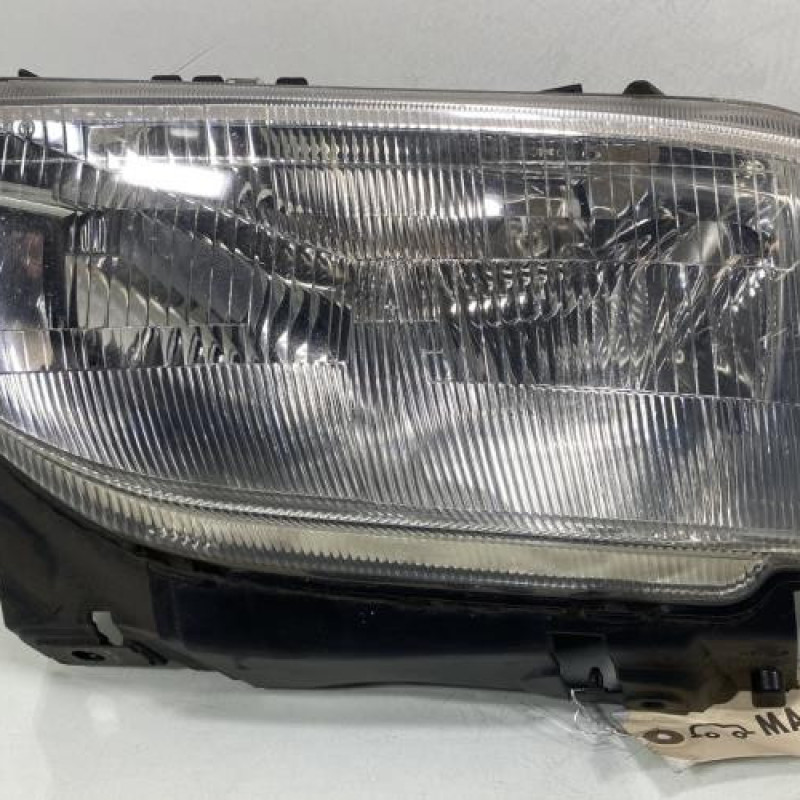 Optique avant principal droit (feux)(phare) CITROEN XSARA Photo n°1