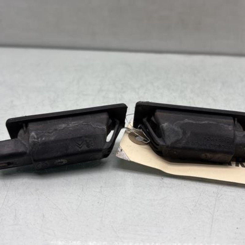 Eclairage de plaque CITROEN DS5 Photo n°2