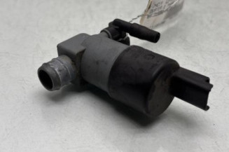 Pompe lave glace avant DACIA DUSTER 1 Photo n°1
