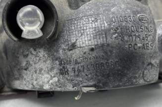 Anti brouillard arriere PEUGEOT 208 1
