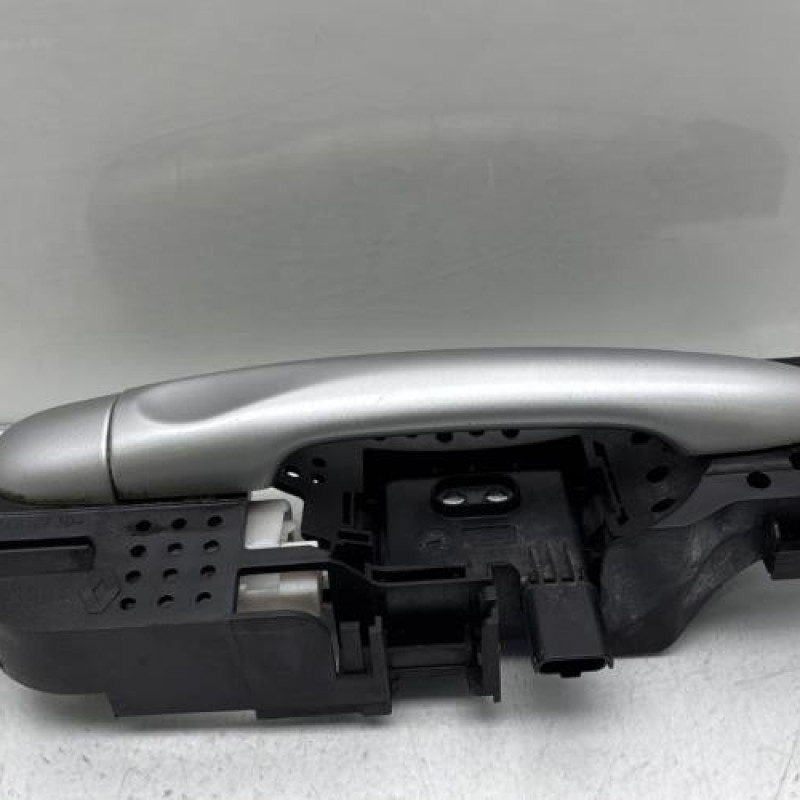 Poignee porte arriere droit RENAULT SCENIC 3 Photo n°2