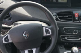 Poignee porte arriere droit RENAULT SCENIC 3