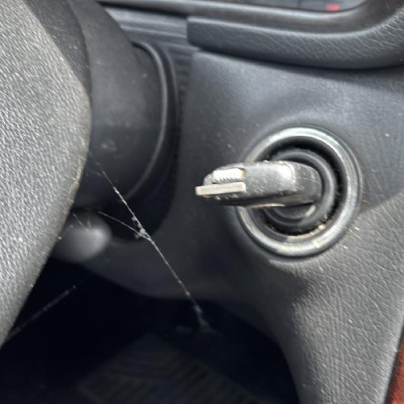 Interrupteur de leve vitre avant gauche MERCEDES CLASSE C 203 Photo n°13
