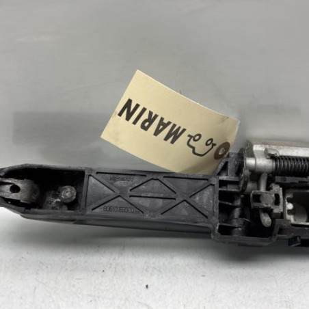 Poignee porte arriere droit NISSAN QASHQAI 1