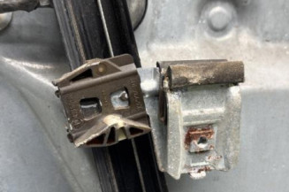 Leve vitre electrique avant droit SEAT IBIZA 3