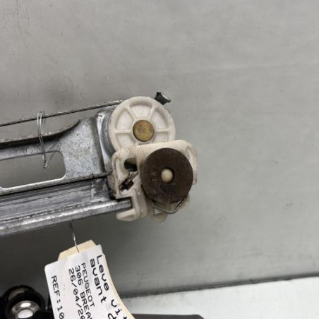 Leve vitre electrique avant droit PEUGEOT 306