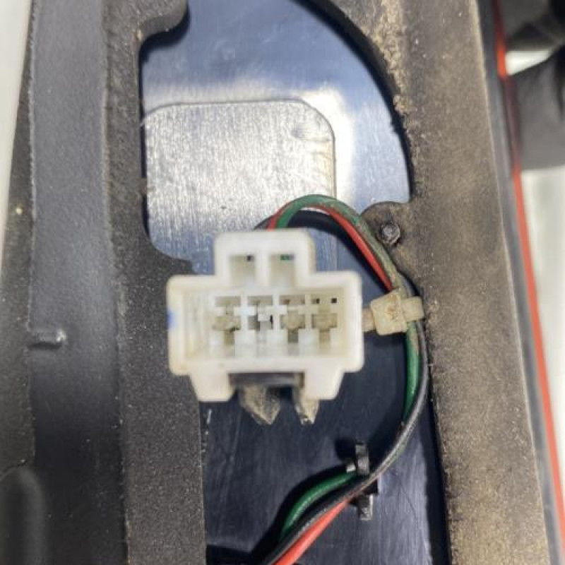 Feu arriere secondaire gauche (feux) HYUNDAI I 20 2 Photo n°3