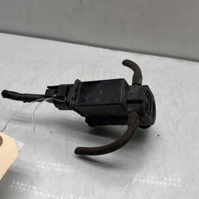 Pompe lave glace avant HYUNDAI I 20 2 Photo n°3