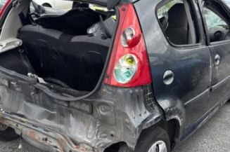 Leve vitre electrique avant gauche PEUGEOT 107