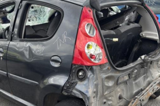 Leve vitre electrique avant gauche PEUGEOT 107