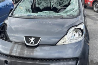 Leve vitre electrique avant gauche PEUGEOT 107