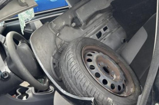 Leve vitre electrique avant gauche PEUGEOT 107