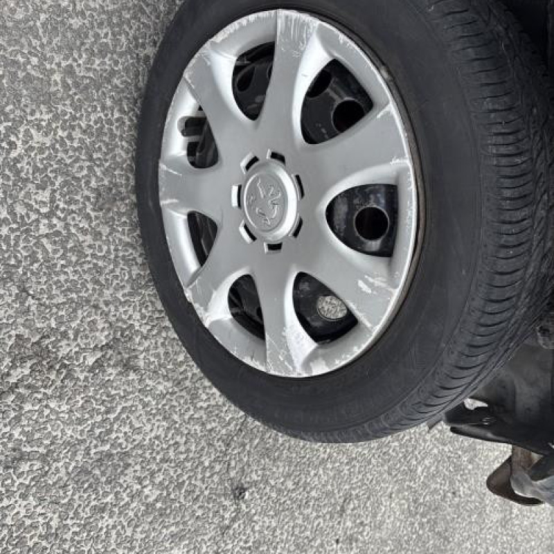 Leve vitre electrique avant gauche PEUGEOT 107 Photo n°16