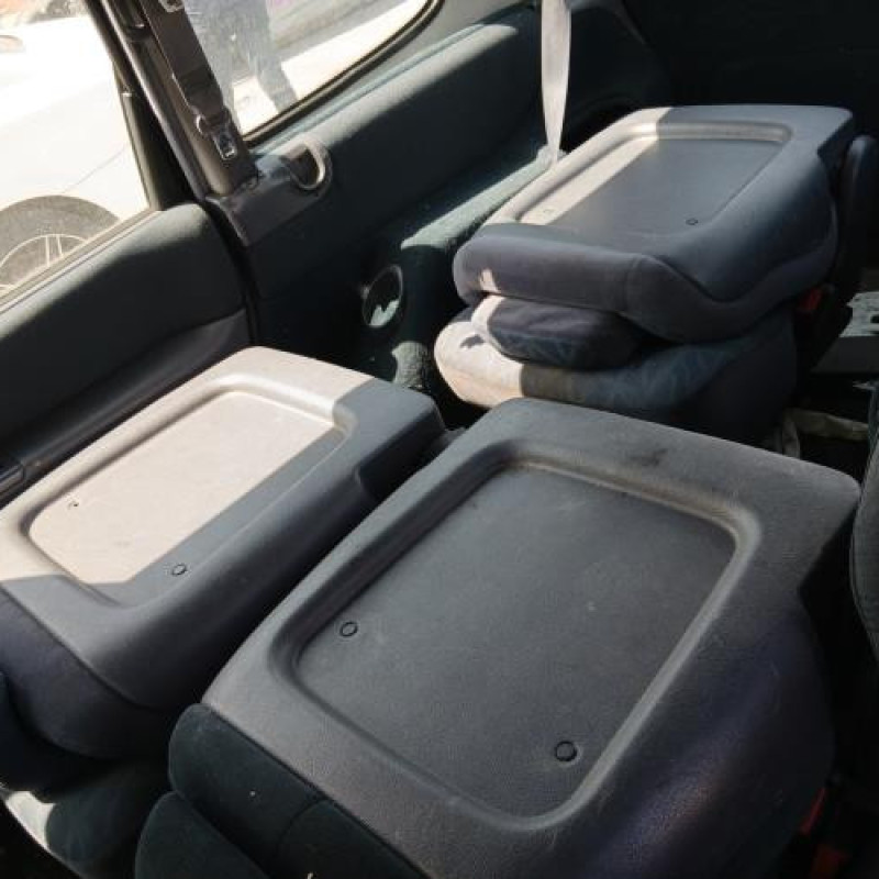 Interrupteur de leve vitre avant droit RENAULT ESPACE 3 Photo n°17