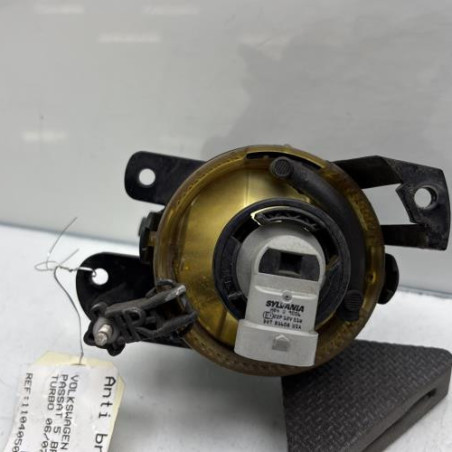 Anti brouillard droit (feux) VOLKSWAGEN PASSAT 5