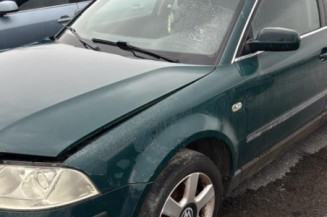 Feu arriere principal droit (feux) VOLKSWAGEN PASSAT 4