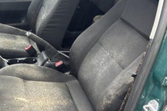 Serrure avant droit VOLKSWAGEN PASSAT 4
