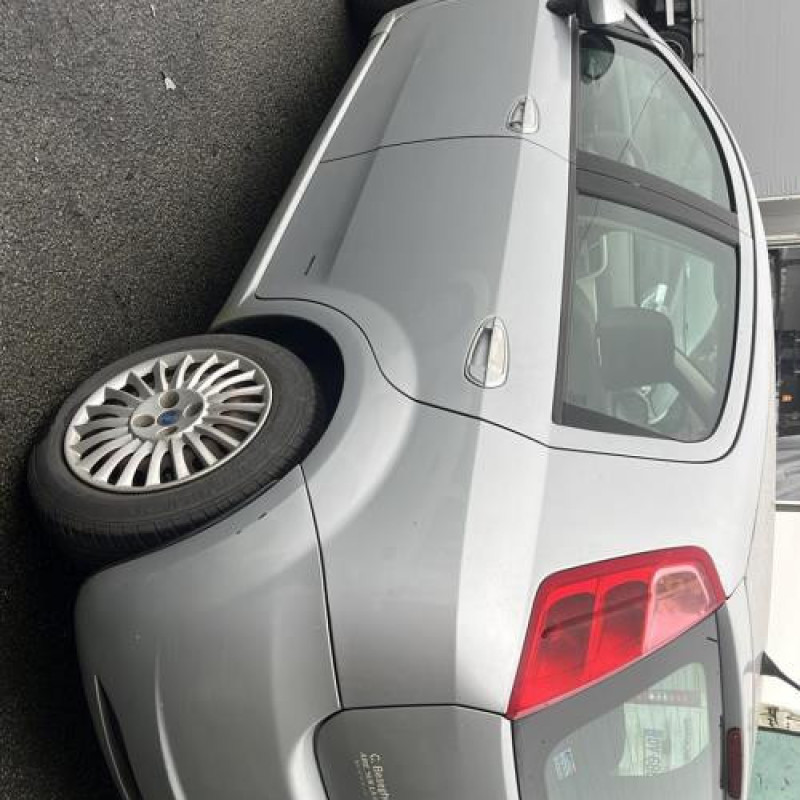 Plage arriere FIAT GRANDE PUNTO Photo n°6
