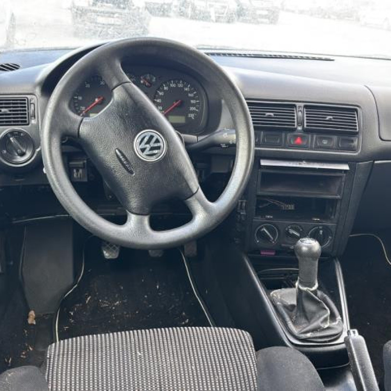 Vitre avant droit VOLKSWAGEN GOLF 4 Photo n°14